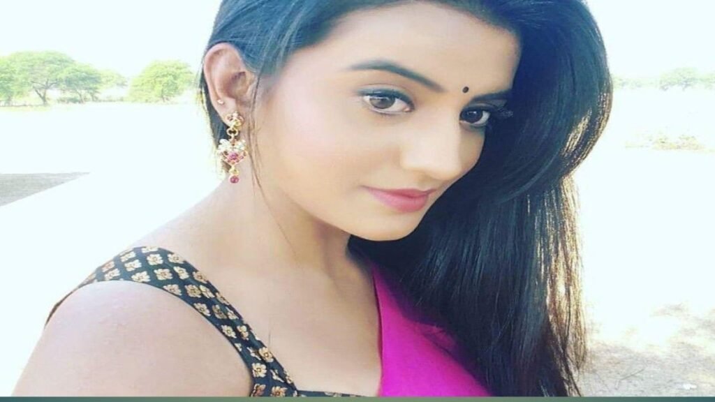 Akshara Singh Net Worth 2026
