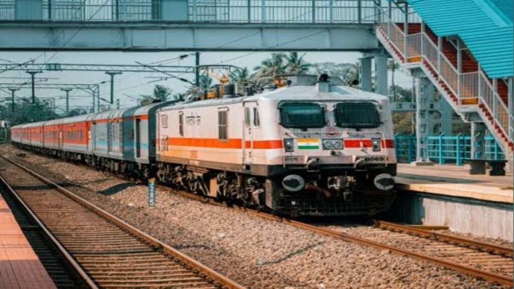 बालामऊ से शाहजहांपुर पैसेंजर ट्रेन के समय में बदलाव की जानकारी